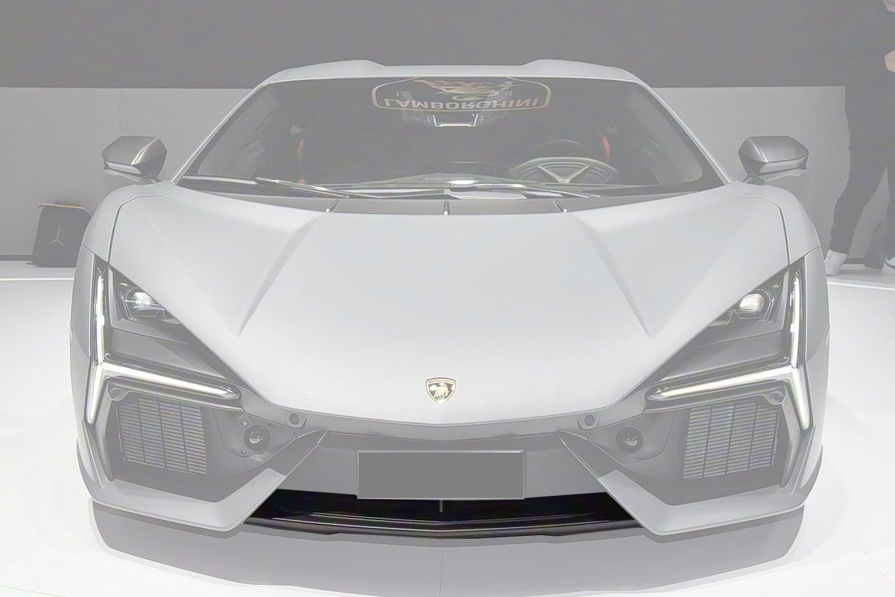 DarwinPro Aerodynamics DarwinPRO Revuelto OE Style Autoclave Carbon Fiber Front Splitter Lip