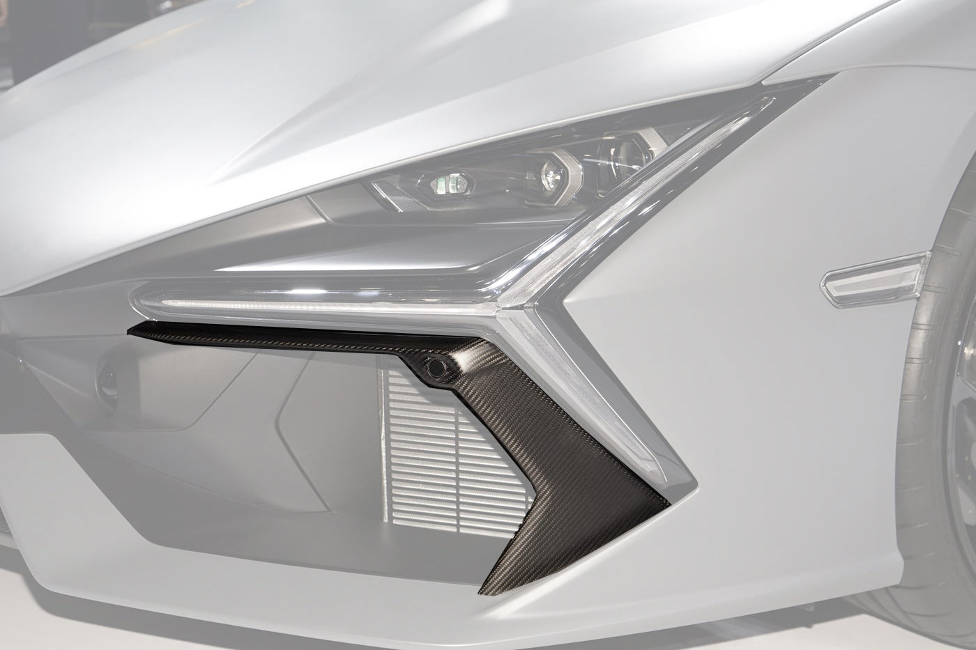 DarwinPro Aerodynamics DarwinPRO Revuelto OE Style Autoclave Carbon Fiber Front Bumper Air Vent Trims