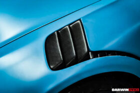 DarwinPro Aerodynamics DarwinPRO 911 991.2 Carrera Targa 4 4S GT3 Convert GT2RS Style Partial Carbon Fiber Fender - Image 10