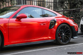 DarwinPro Aerodynamics DarwinPRO 911 991.2 Carrera S GT2RS-Style GT2RS Carbon Fiber Side Skirts - Image 5