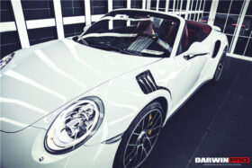 DarwinPro Aerodynamics DarwinPRO 911 991.2 Turbo S GT3RS Style Partial Carbon Fiber Fender - Image 3
