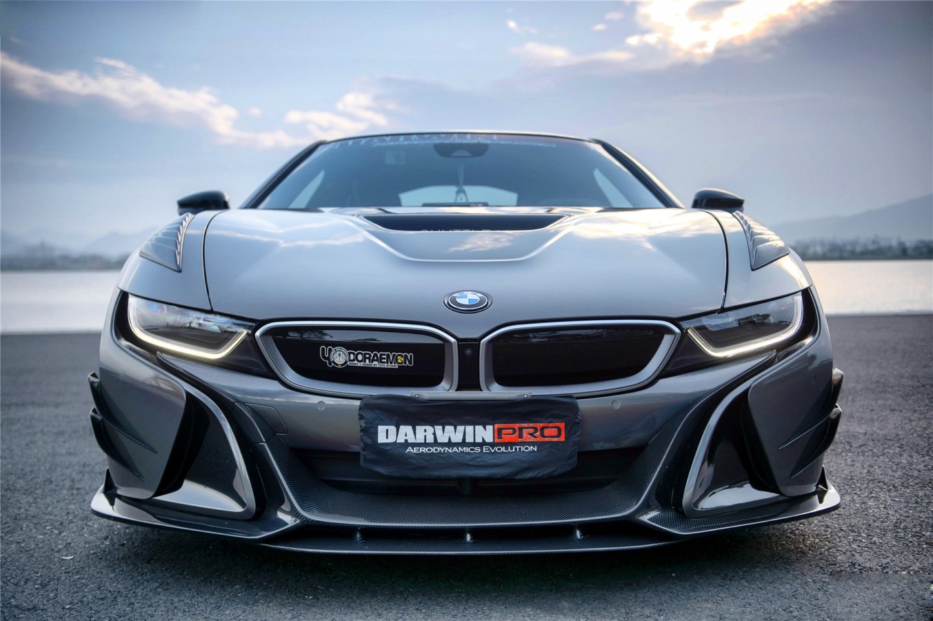 DarwinPRO 2014-2020 BMW i8 BZK Carbon Fiber Front Lip Splitter