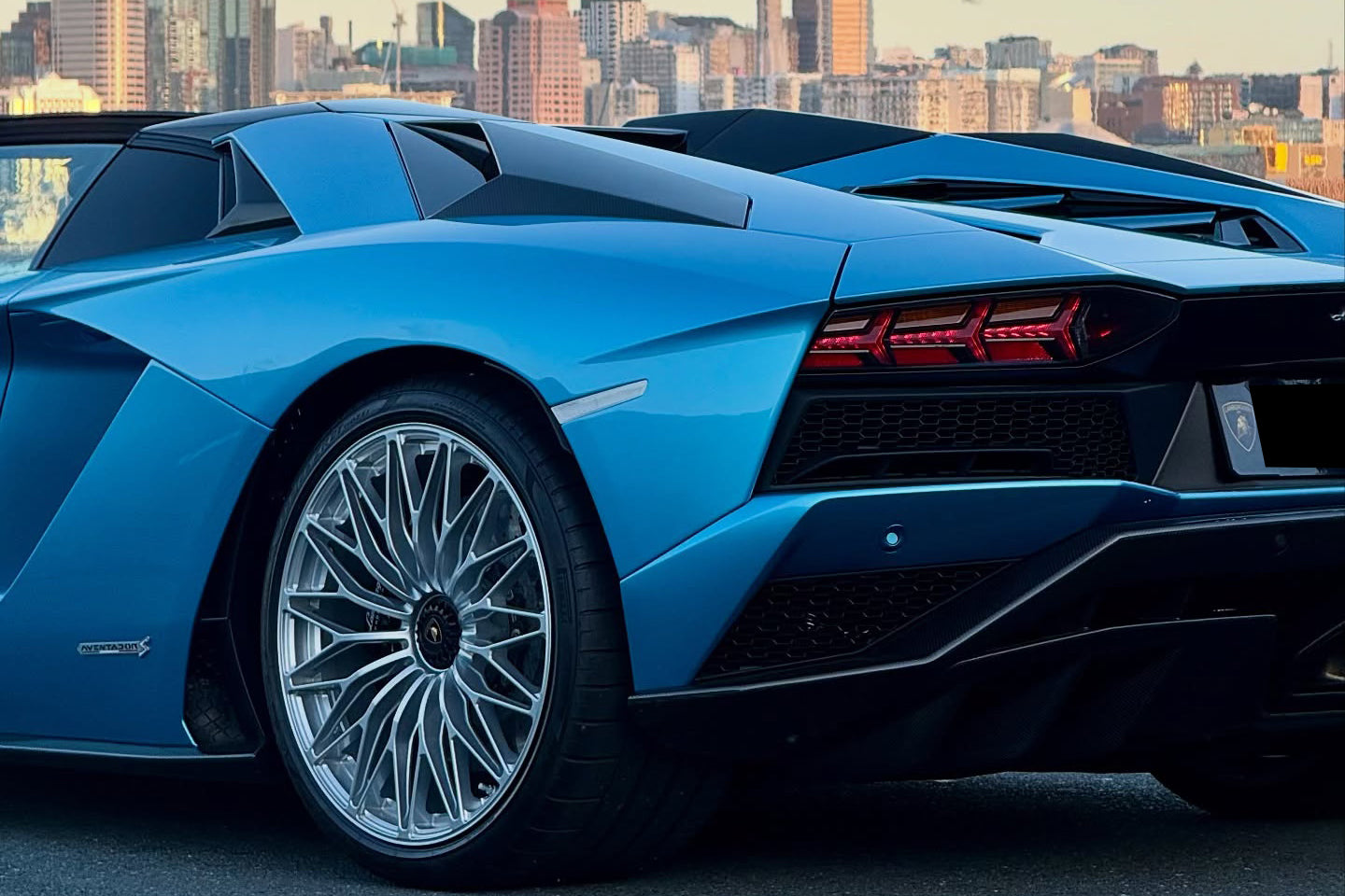 DarwinPro Aerodynamics DarwinPRO Aventador Autoclave Carbon Fiber Rear Side Scoops DarwinPRO (OE) Fits: LP740 Roadster -