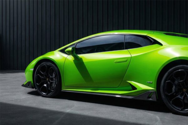 DarwinPRO 2015-2019 Lamborghini Huracan LP610&LP580 AO Style Carbon Fiber Side Skirts Under Board