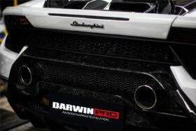 DarwinPRO 2017-2020 Lamborghini Huracan Performante Dry Carbon Rear Bumper Exhaust Grille - image 4