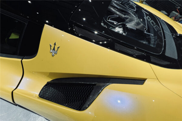 DarwinPRO 2020-UP Maserati MC20 MCPura NVT Style Dry Carbon Fiber Quarter Panel Side Vent Scoops