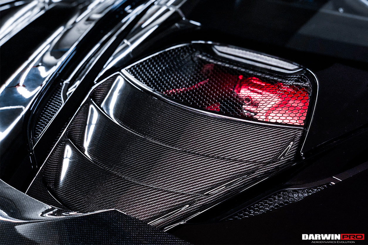 DarwinPro Aerodynamics DarwinPRO 720s Coupe Carbon Fiber Engine Cover Replacement for McLaren 720S - Image 2