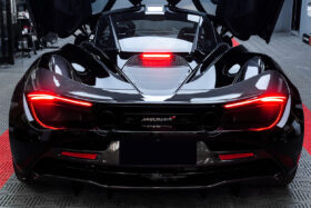 DarwinPro Aerodynamics DarwinPRO 720s Coupe Carbon Fiber Engine Cover Replacement for McLaren 720S - Image 4
