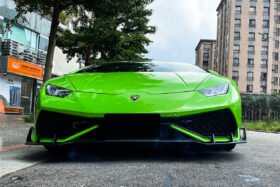 DarwinPRO 2015-2020 Lamborghini Huracan LP610 AO Style Carbon Fiber Front Lip - image 6