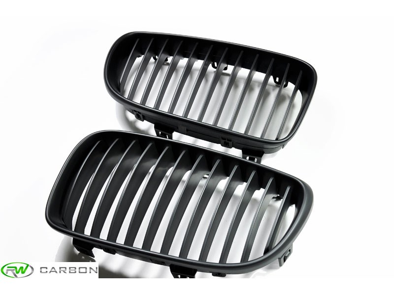 RW Carbon 2008-2013 BMW E82 E88 Matte Black Grilles