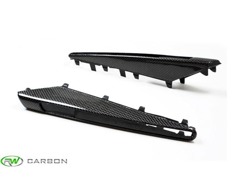 RW Carbon 2015-2026 BMW E9X M3 Carbon Fiber Fender Grilles