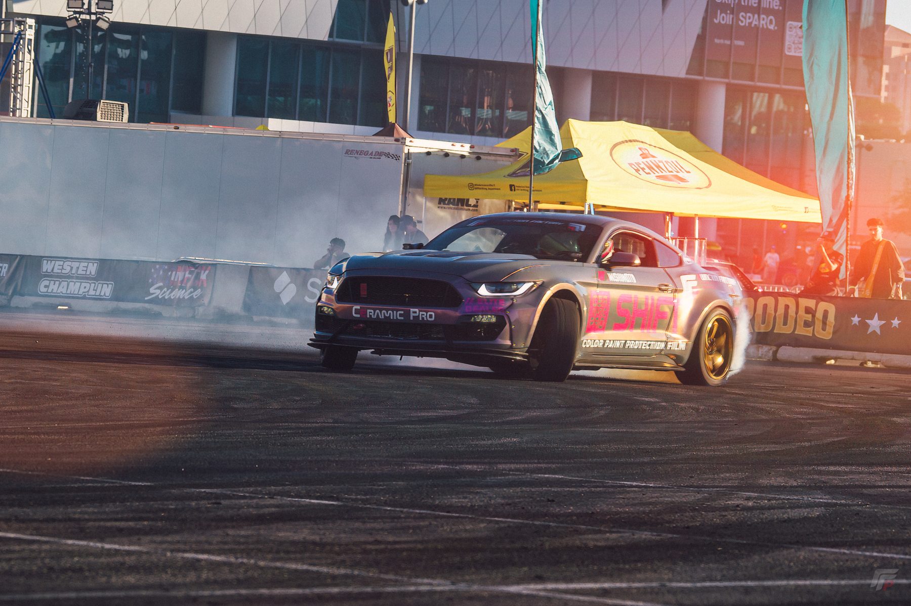 Charles's FFP Mustang sliding at a drift event with BNR 600 V2 turbo
