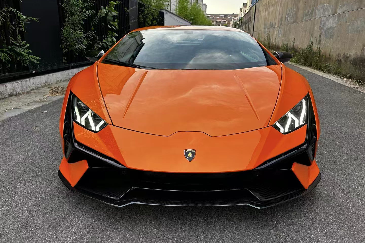 DarwinPRO 2015-2025 Lamborghini Huracan LP610 & LP580 & EVO Convert Tecnica Style Dry Carbon Fiber Front Bumper