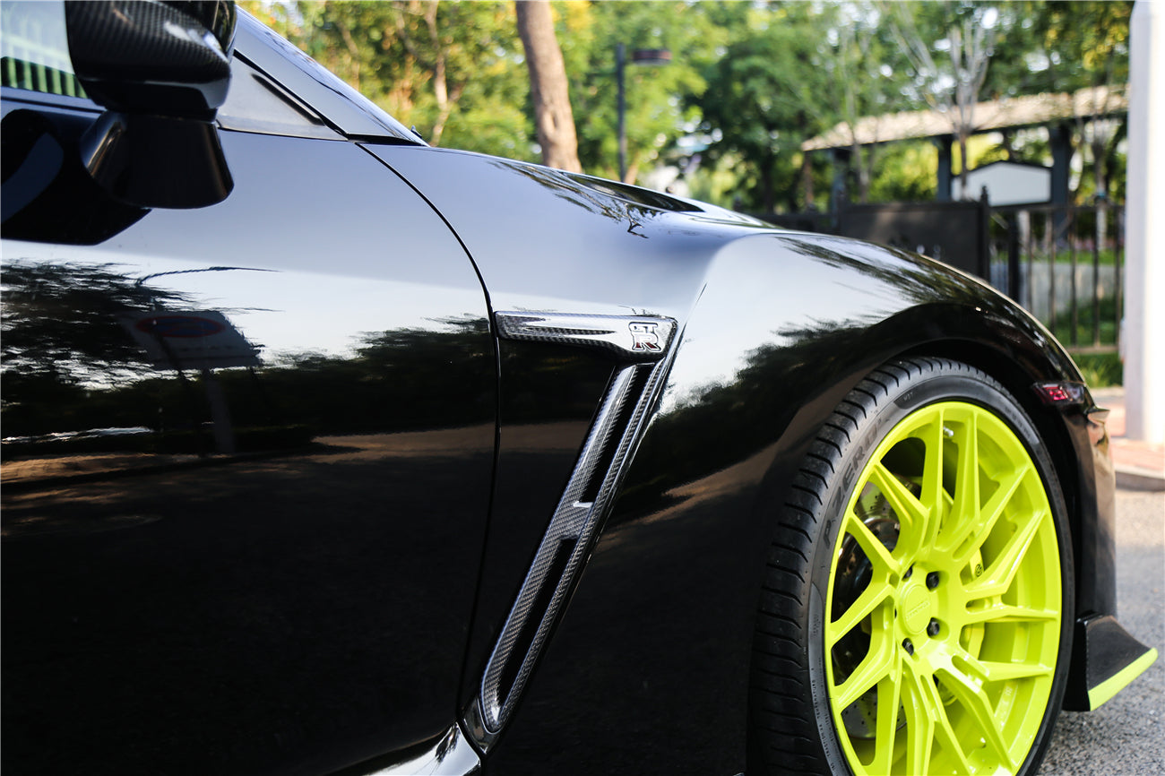 DarwinPro Aerodynamics DarwinPRO GTR R35 CBA DBA EBA Carbon Fiber Fender Vents