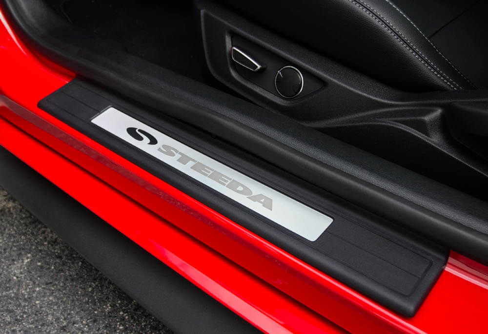 2015-2026 Ford Mustang – Steeda Illuminated Door Sill Plates (2)