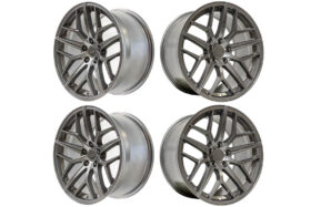 2005-2026 Ford Mustang – Steeda Trident Gloss Titanium Street Staggered Wheel & Tire Package - 19x10/11 (3)