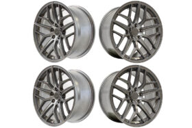 2005-2026 Ford Mustang – Steeda Trident Gloss Titanium HPDE Wheel & Tire Package - 19x11 (3)