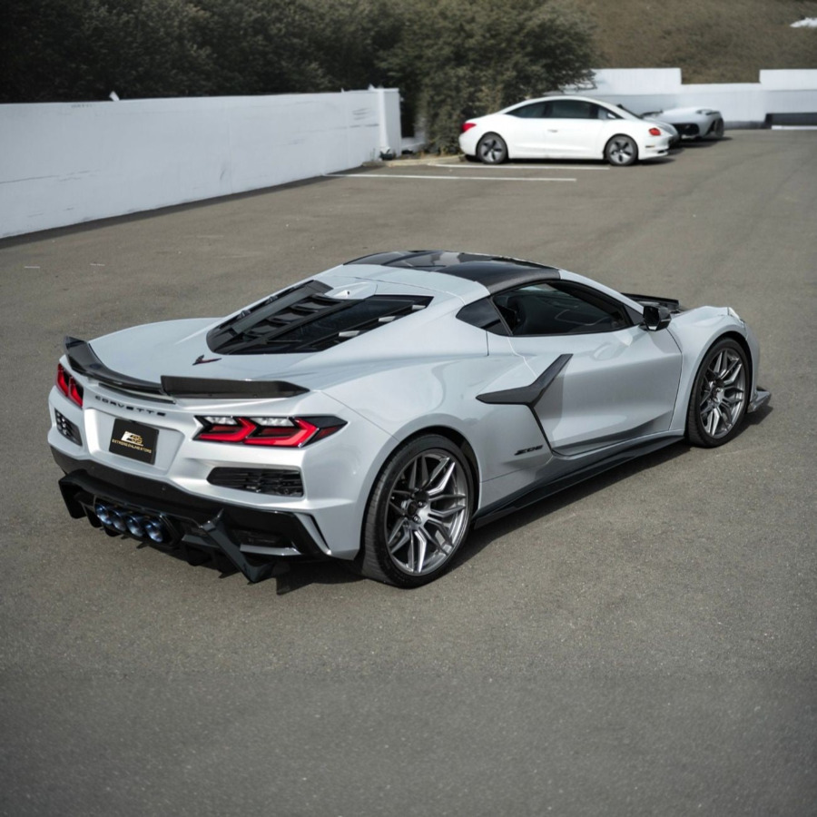 2023–2027 Chevrolet Corvette C8 Performance Package Side Skirts