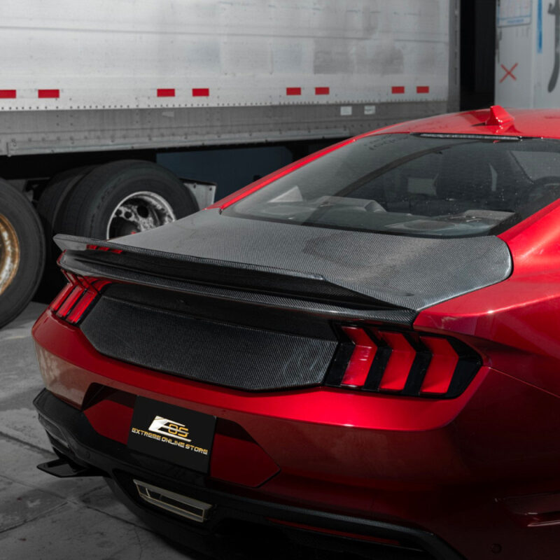 FFP 2024-2026 Ford Mustang Carbon Fiber Replacement Rear Trunk with Integrated Ducktail Spoiler